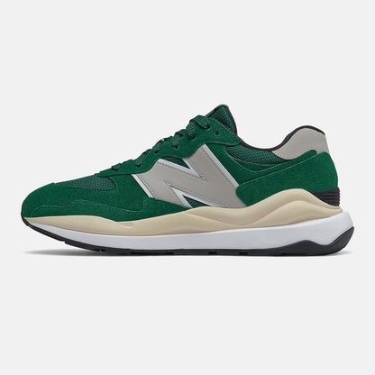 57/40 | New Balance Shoes - Men