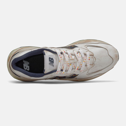 57/40 | New Balance Shoes - Men