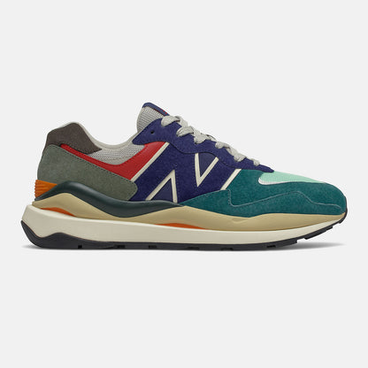 57/40 | New Balance Shoes - Men
