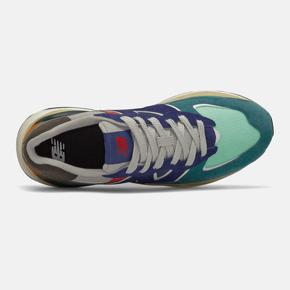 57/40 | New Balance Shoes - Men