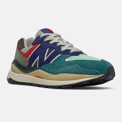 57/40 | New Balance Shoes - Men