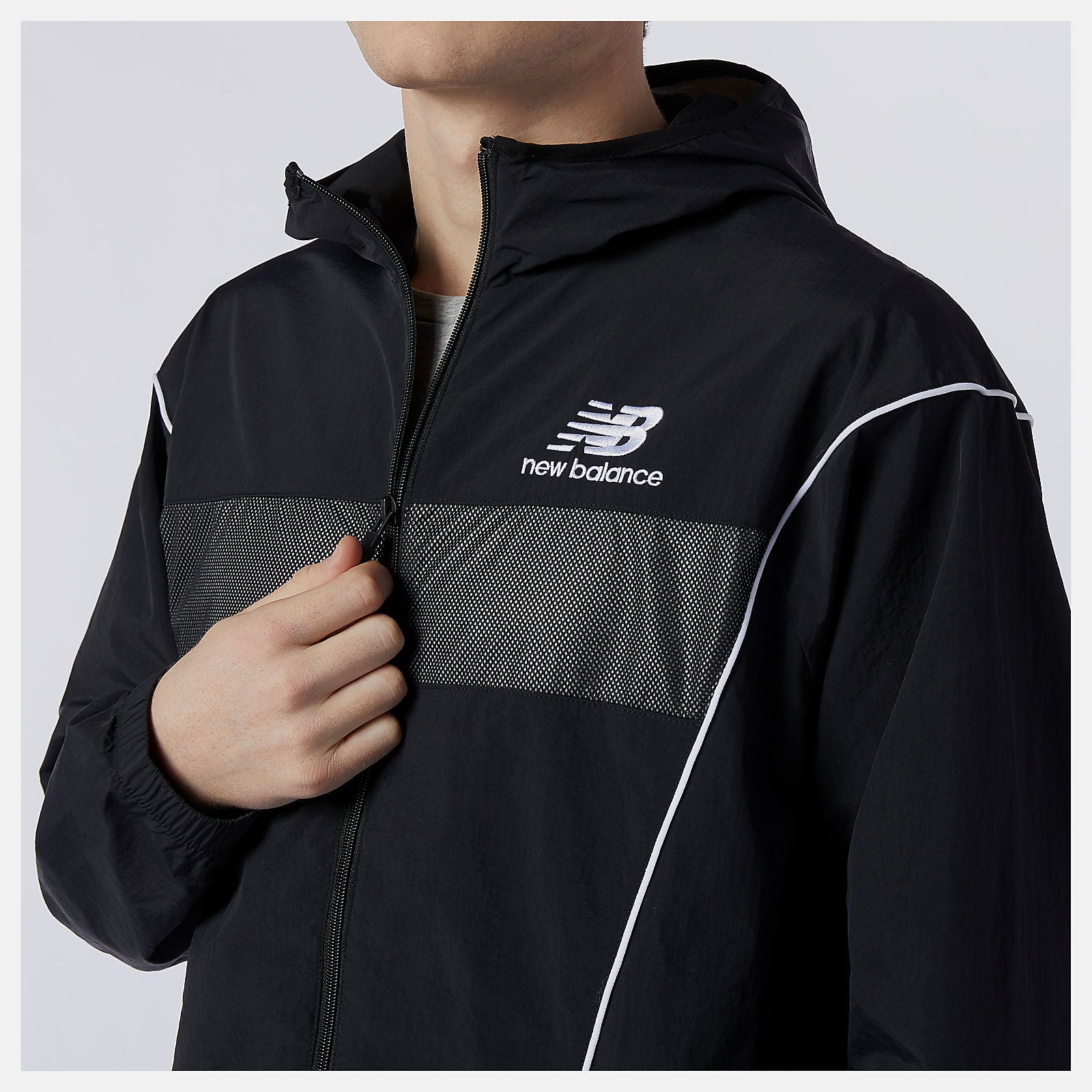 New Balance US - NB Athletics Windbreaker