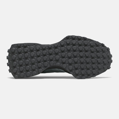 327 | New Balance Shoes - Women / Men