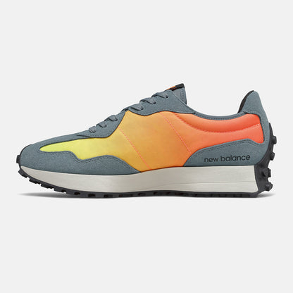 327 | New Balance Shoes - Women / Men