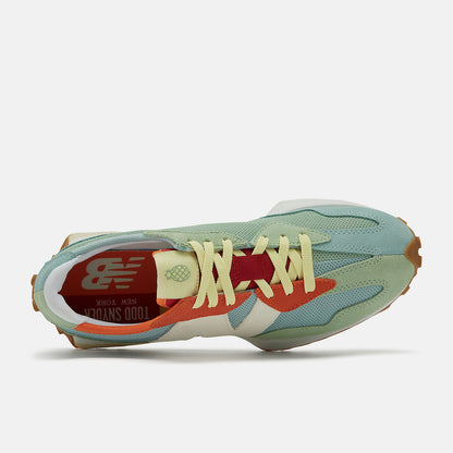 327 | New Balance Shoes - Women / Men