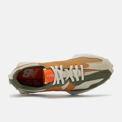 327 | New Balance Shoes - Women / Men