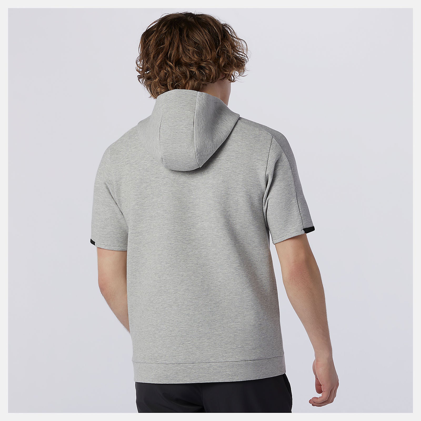 New Balance Online - Fortitech Fleece Short Sleeve Hoodie