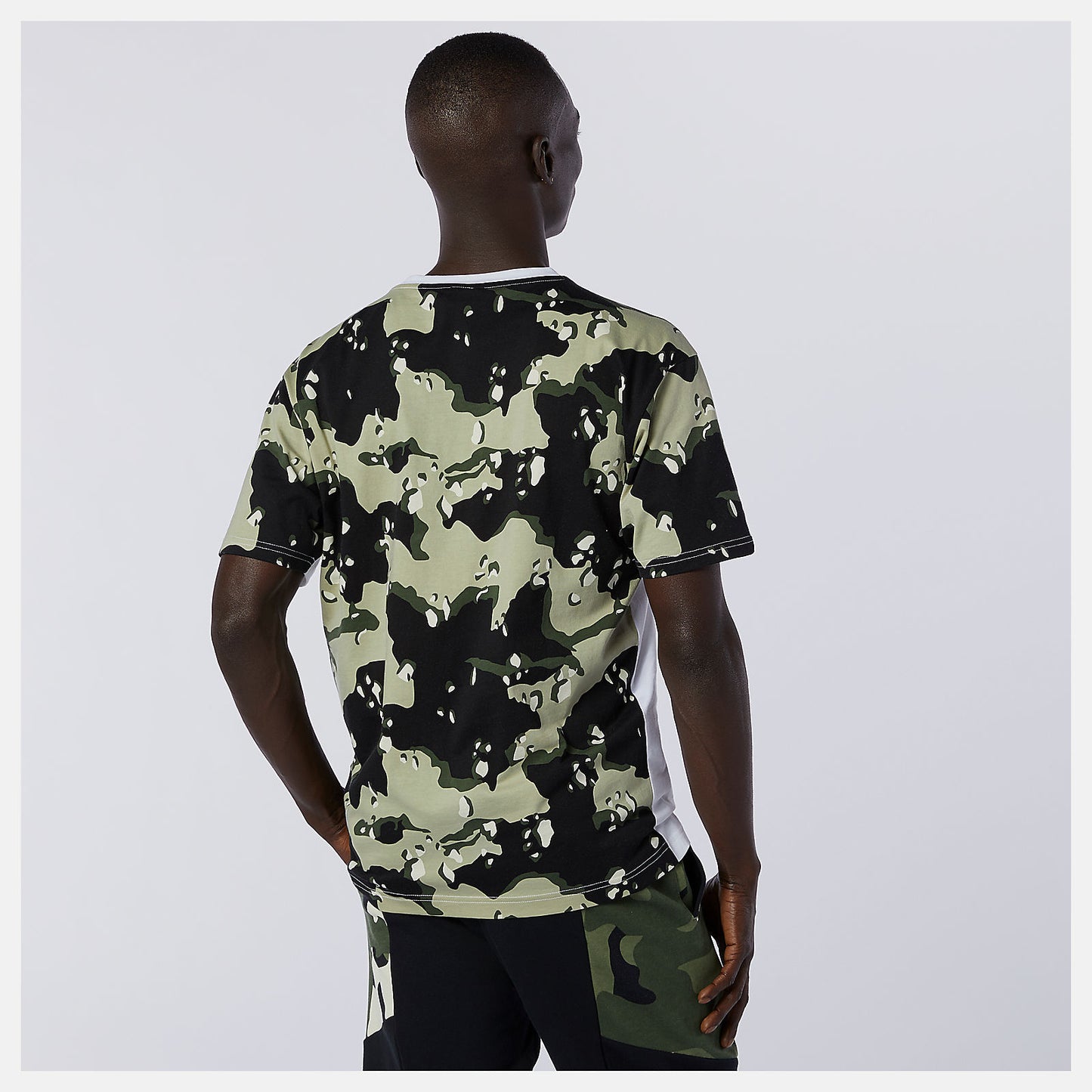 New Balance On Sale - NB Essential Camo Tee