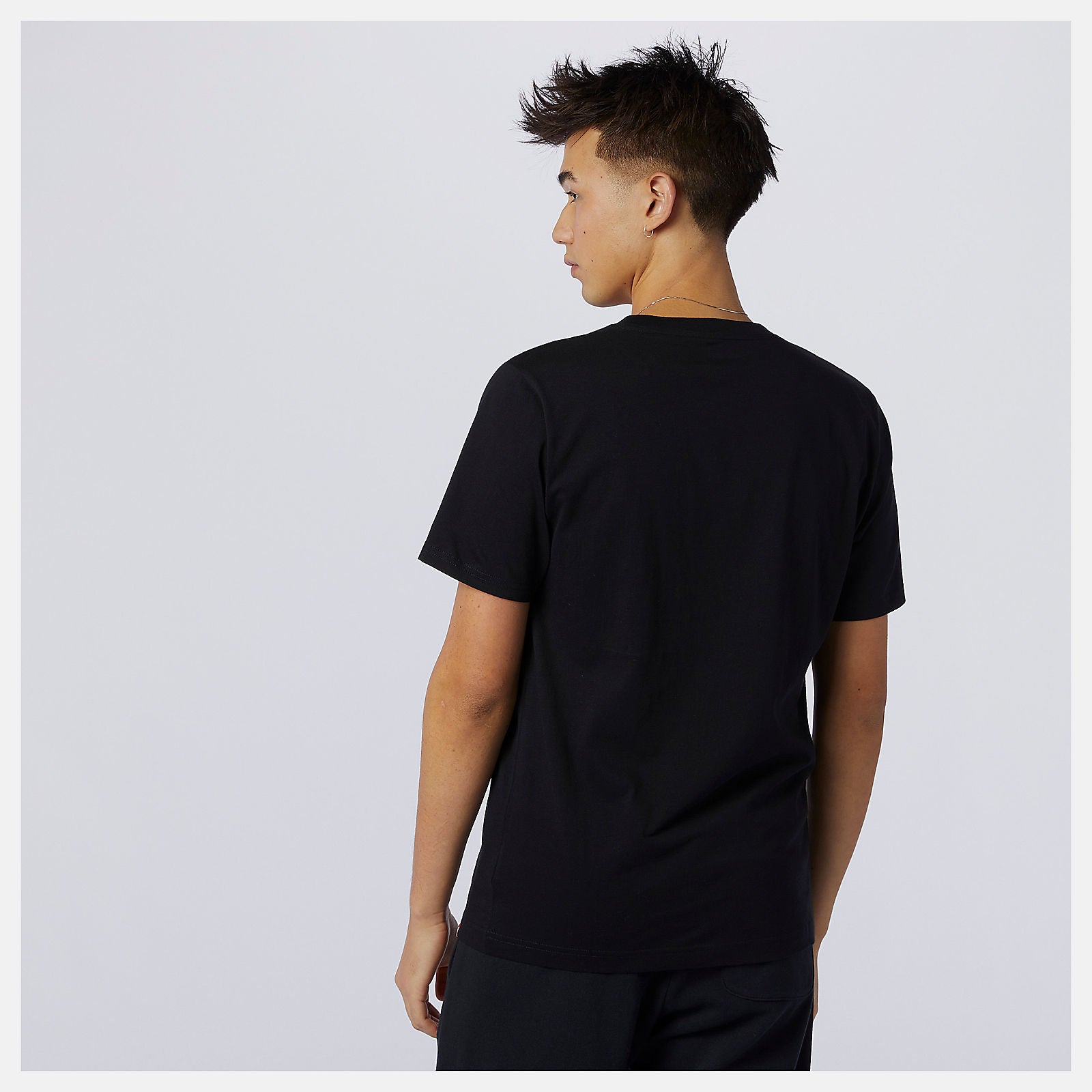 New Balance Outlet - NB Essentials Embroidered Tee