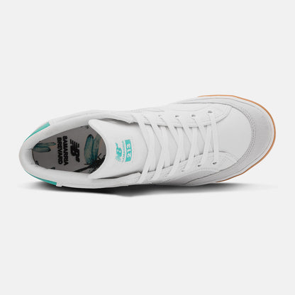 NM213 | New Balance Shoes - Women / Men