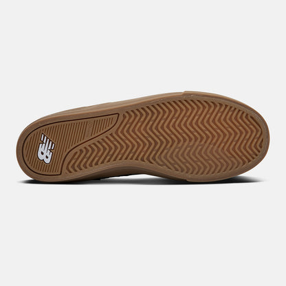 NM306LV1 | New Balance Shoes - Women / Men