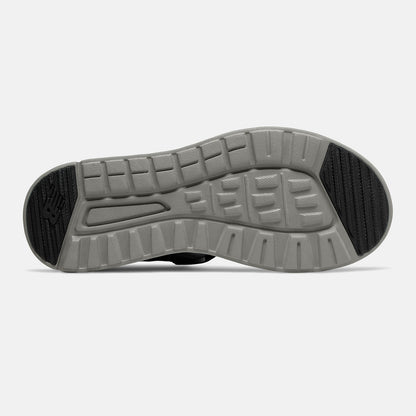250 | New Balance Shoes - Women / Men
