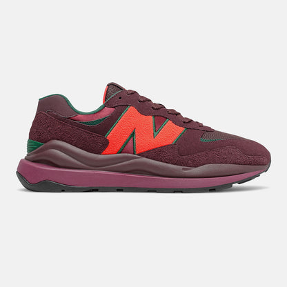 57/40 | New Balance Shoes - Women