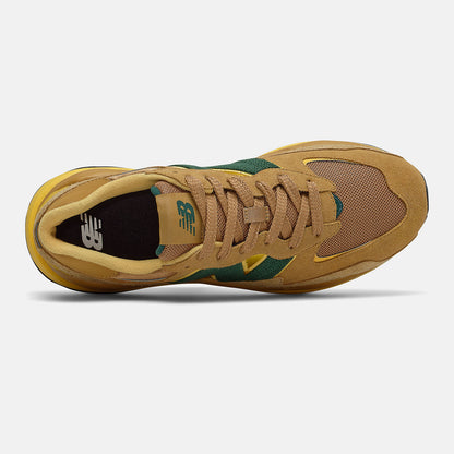 57/40 | New Balance Shoes - Women