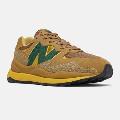 57/40 | New Balance Shoes - Women