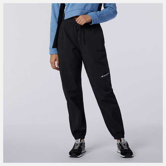 New Balance US - Sport Style Optiks Woven Pant