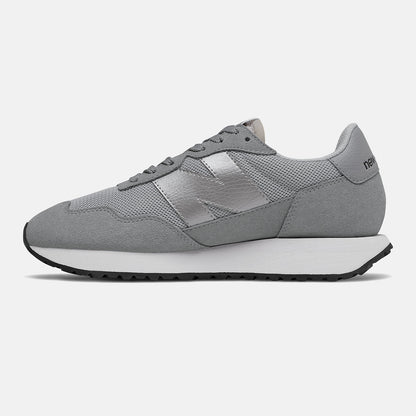 237 | New Balance Shoes - Women