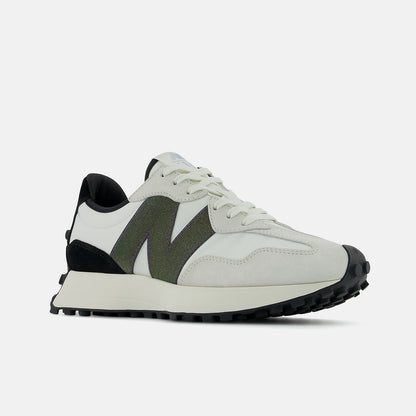 327 | New Balance Shoes - Women