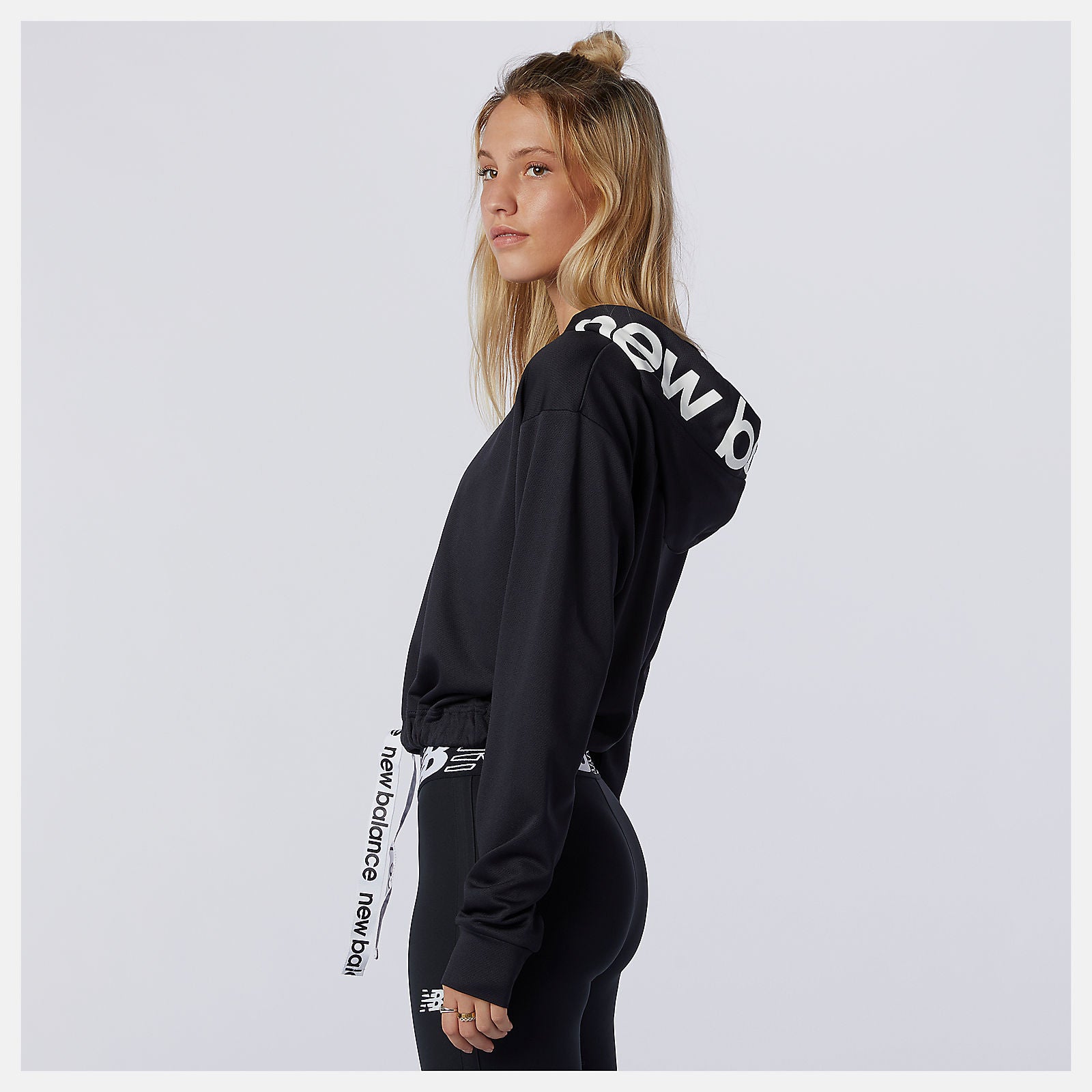 New Balance Discount - Relentless Cinched Hem Hoodie