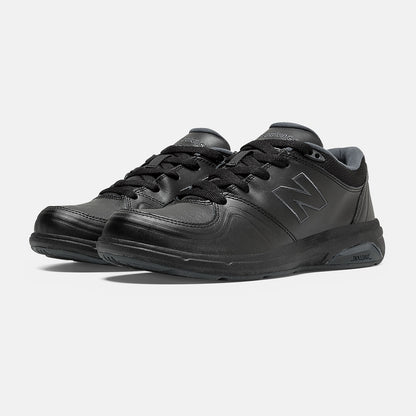 813 | New Balance Shoes - Women